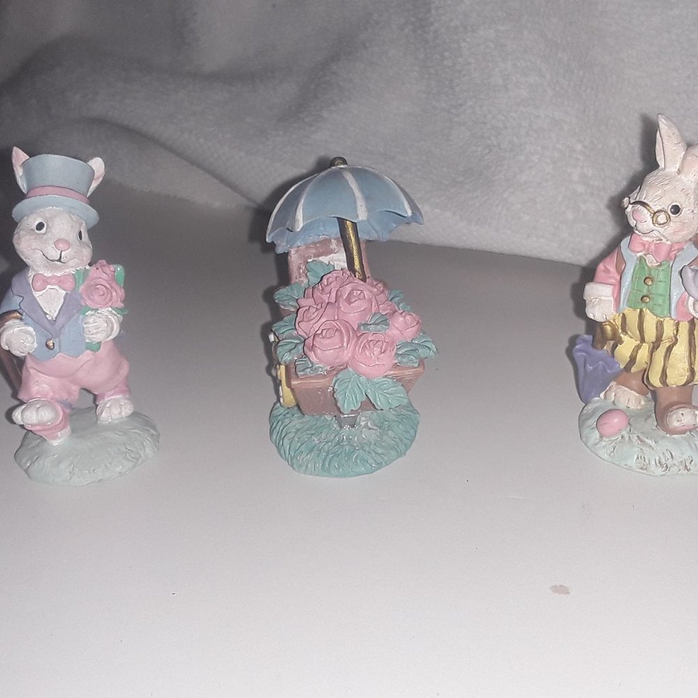 2-Midwest Importers Bunnies and a Rose Cart